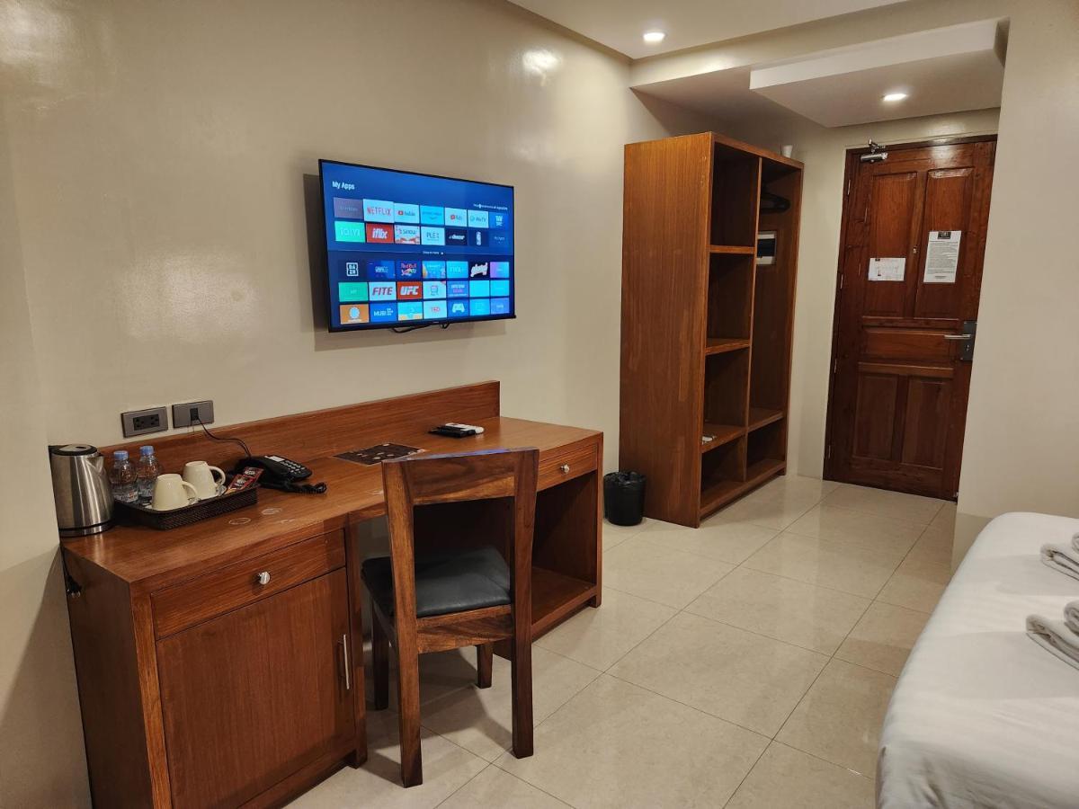 Hotel Herencia 625 Daraga  Экстерьер фото