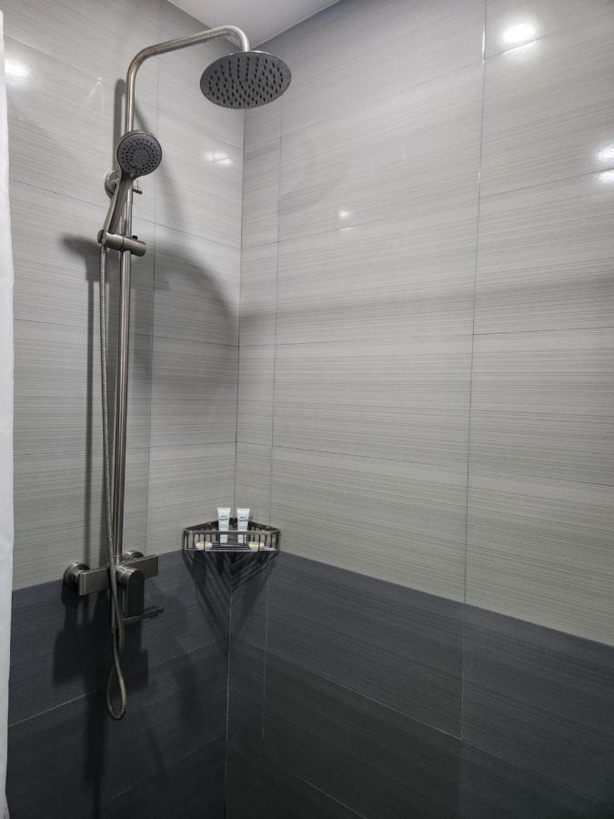 Hotel Herencia 625 Daraga  Экстерьер фото